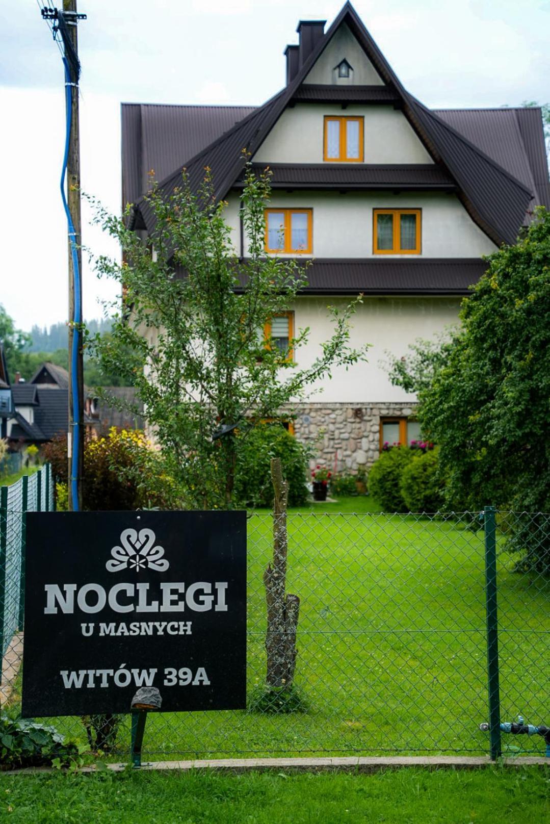 Noclegi U Masnych Witów Exteriör bild